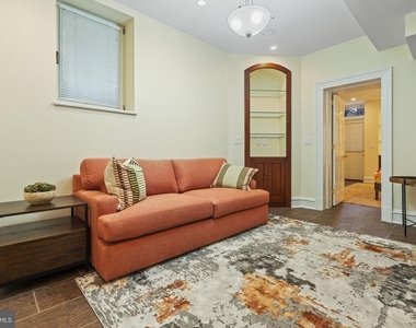 1819 10th Street Nw - Photo Thumbnail 31