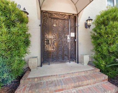910 Duncan Ln - Photo Thumbnail 5