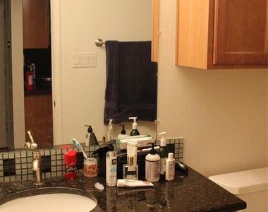 612 Park Pl - Photo Thumbnail 7