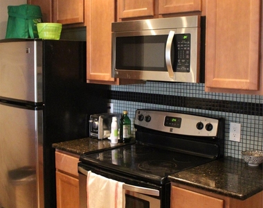 612 Park Pl - Photo Thumbnail 3
