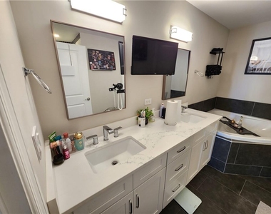 285 Centennial Olympic Park Drive Nw - Photo Thumbnail 17