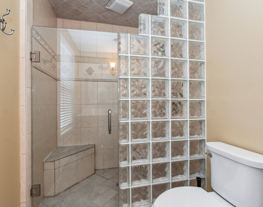 305 N Reed Street - Photo Thumbnail 33