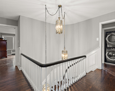 305 N Reed Street - Photo Thumbnail 29