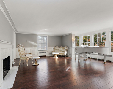 305 N Reed Street - Photo Thumbnail 8