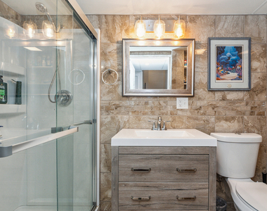 305 N Reed Street - Photo Thumbnail 42