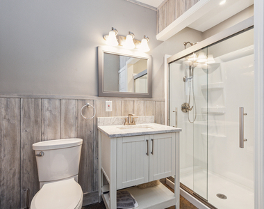 305 N Reed Street - Photo Thumbnail 25