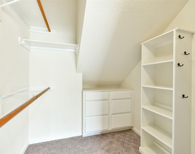 5803 Song Ridge Court - Photo Thumbnail 31