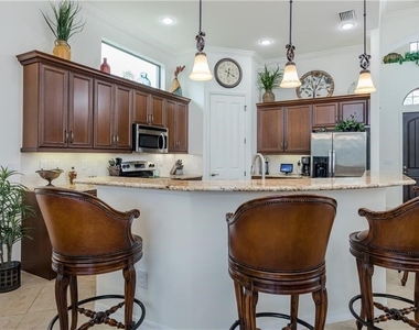 8309 Adelio Lane - Photo Thumbnail 5