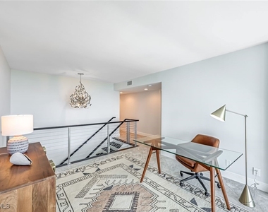 4041 Gulf Shore Boulevard N - Photo Thumbnail 12