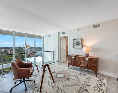 4041 Gulf Shore Boulevard N - Photo Thumbnail 11