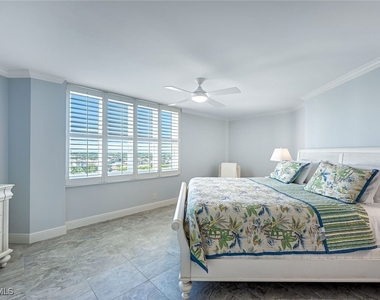 4041 Gulf Shore Boulevard N - Photo Thumbnail 13
