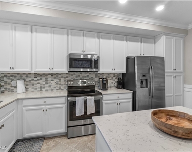 9596 Trevi Court - Photo Thumbnail 4