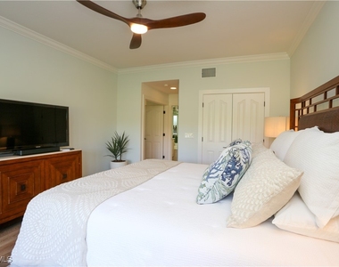5765 Grande Reserve Way - Photo Thumbnail 35