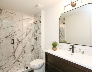 5765 Grande Reserve Way - Photo Thumbnail 44