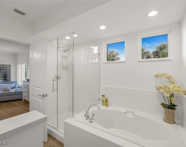 790 Willowbrook Drive - Photo Thumbnail 10