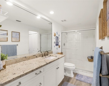 790 Willowbrook Drive - Photo Thumbnail 12