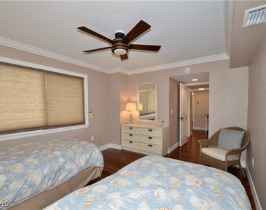 10851 Gulf Shore Drive - Photo Thumbnail 17