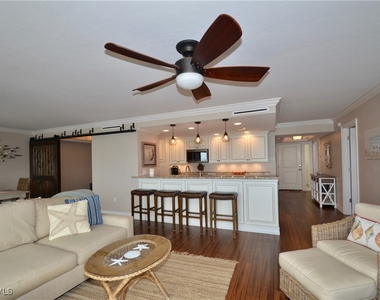 10851 Gulf Shore Drive - Photo Thumbnail 10