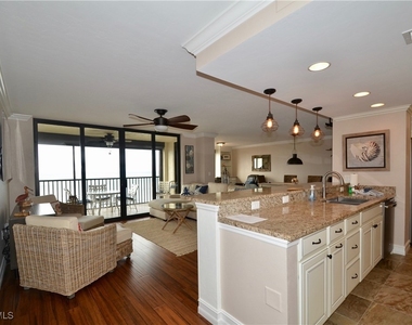 10851 Gulf Shore Drive - Photo Thumbnail 4