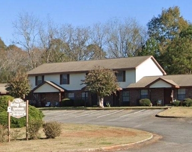 102 Mountain View Court - Photo Thumbnail 5