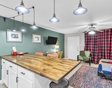 1840 Richmond Avenue - Photo Thumbnail 17