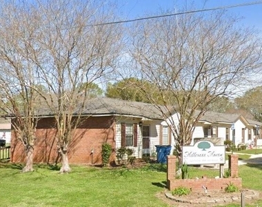 11 Hillcross St - Photo Thumbnail 4