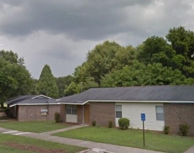 123 Lee Rd 660 - Photo Thumbnail 3
