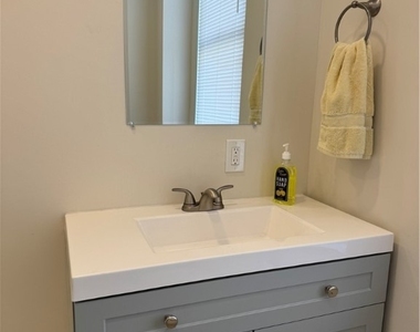 94 S 18th Street - Photo Thumbnail 12