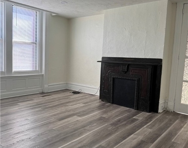 94 S 18th Street - Photo Thumbnail 5