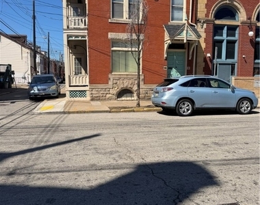 94 S 18th Street - Photo Thumbnail 1