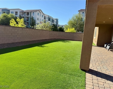 6298 Starflare Street - Photo Thumbnail 15