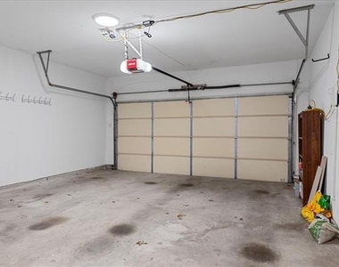 6752 Macintosh Drive - Photo Thumbnail 36