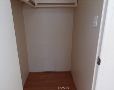 12710 3rd Street - Photo Thumbnail 8