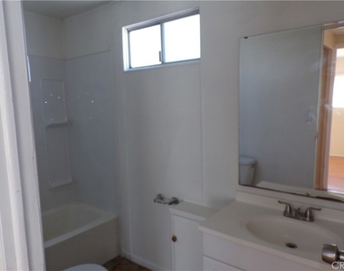 12710 3rd Street - Photo Thumbnail 5