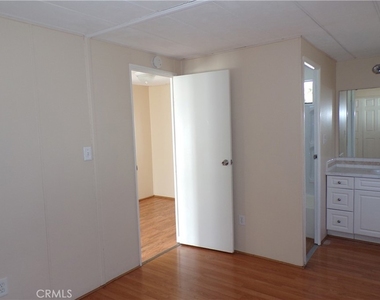 12710 3rd Street - Photo Thumbnail 11