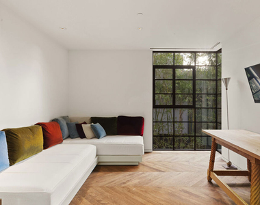 634 Milwood Avenue - Photo Thumbnail 31