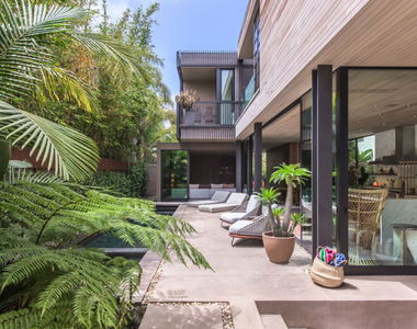 634 Milwood Avenue - Photo Thumbnail 14