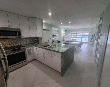 3851 N Ocean Boulevard - Photo Thumbnail 2
