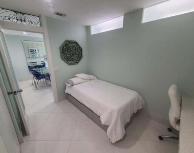 3851 N Ocean Boulevard - Photo Thumbnail 13