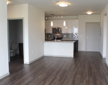 6750 E Chenango Ave - Photo Thumbnail 3