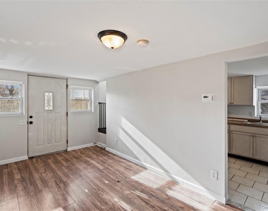 84 Pleasure Avenue - Photo Thumbnail 9