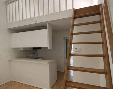 2815 Rio Grande St - Photo Thumbnail 16