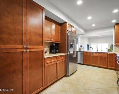 106 Willow Pond Lane - Photo Thumbnail 16