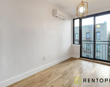 295 North 7th Street - Photo Thumbnail 4