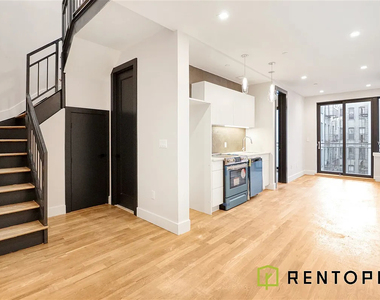 295 North 7th Street - Photo Thumbnail 1