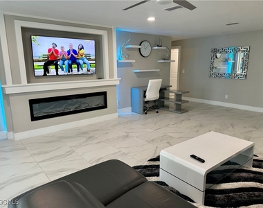 129 Sw 54th Terrace - Photo Thumbnail 4