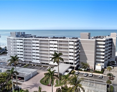3443 Gulf Shore Boulevard N - Photo Thumbnail 32