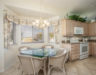 7655 Pebble Creek Circle - Photo Thumbnail 6