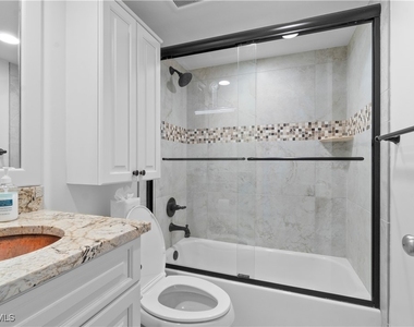 271 Southbay Drive - Photo Thumbnail 9