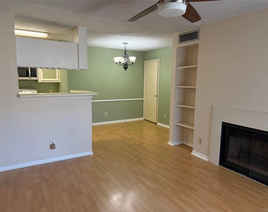 2121 Hepburn Street - Photo Thumbnail 5